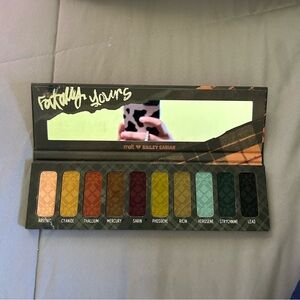 Melt Cosmetics x Bailey Sarian Eyeshadow Palette